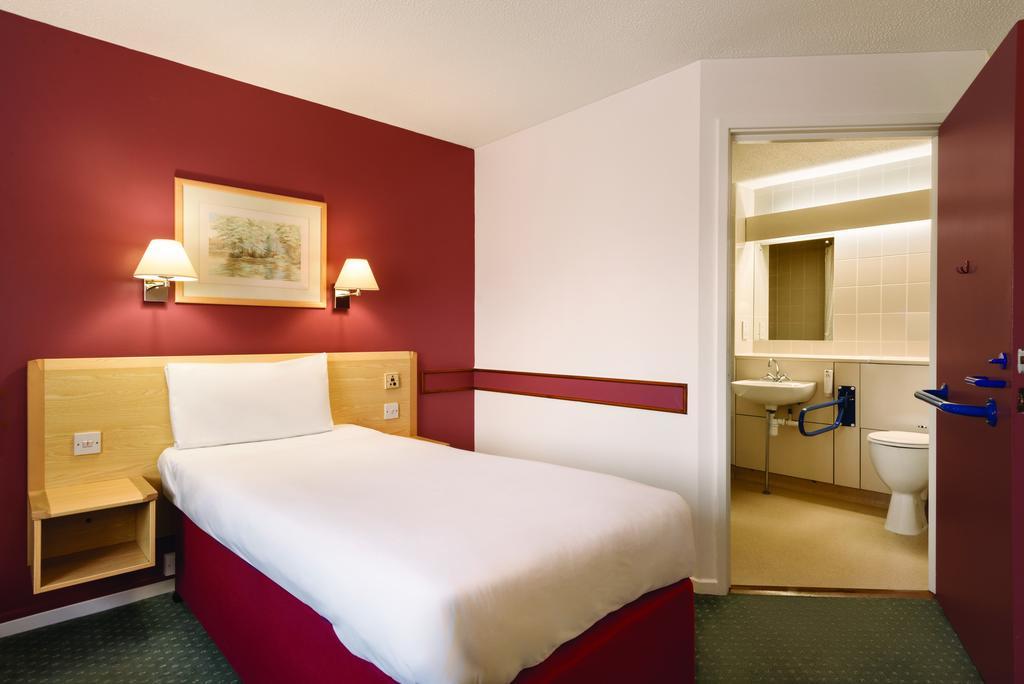 Days Inn Hotel Bradford - Leeds Brighouse Zimmer foto